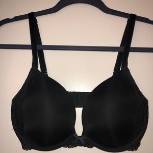 NWOT Victoria’s Secret Dream Angels Bra Size 32DD